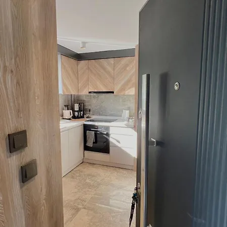Leos Apart1 Apartamento