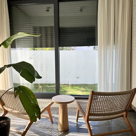 Leos Apart1 Apartamento *