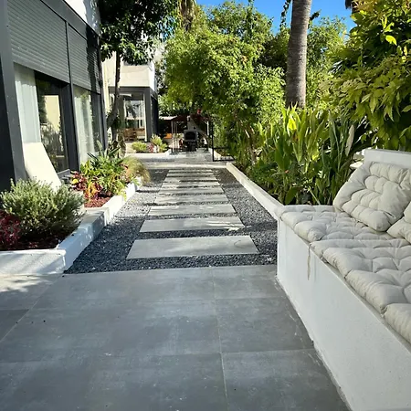 Apartamento Leos Apart1 *