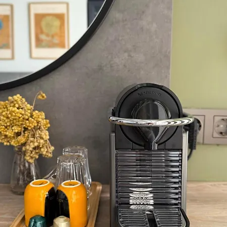 Leos Apart1 Apartamento